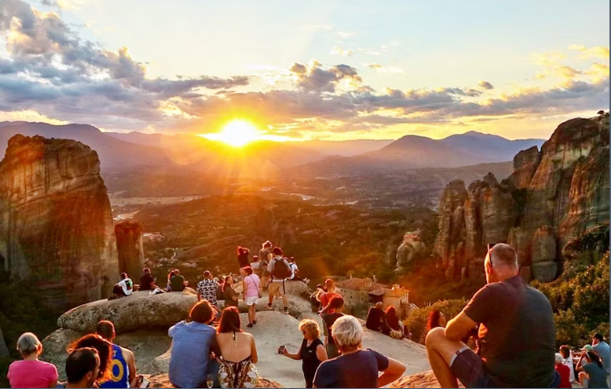 Full-day tour from Thessaloniki to Meteora by train with Hermit Caves - Image 3